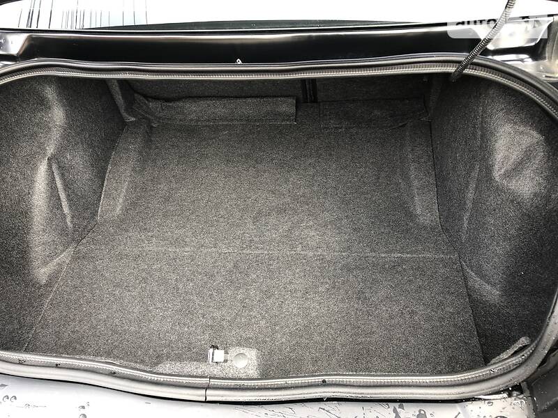 Купе Dodge Challenger 2017 в Києві