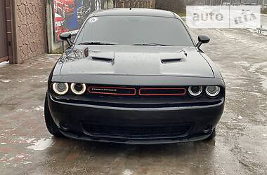 Купе Dodge Challenger 2016 в 