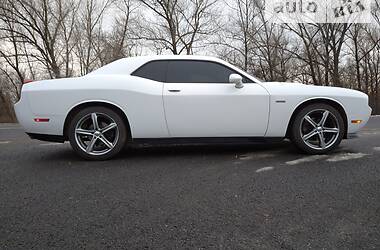 Купе Dodge Challenger 2011 в Каменском