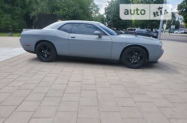 Купе Dodge Challenger 2013 в Луцьку