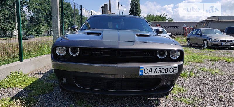 Купе Dodge Challenger 2017 в Черкассах