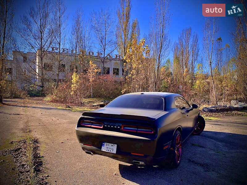 Купе Dodge Challenger 2018 в Одесі