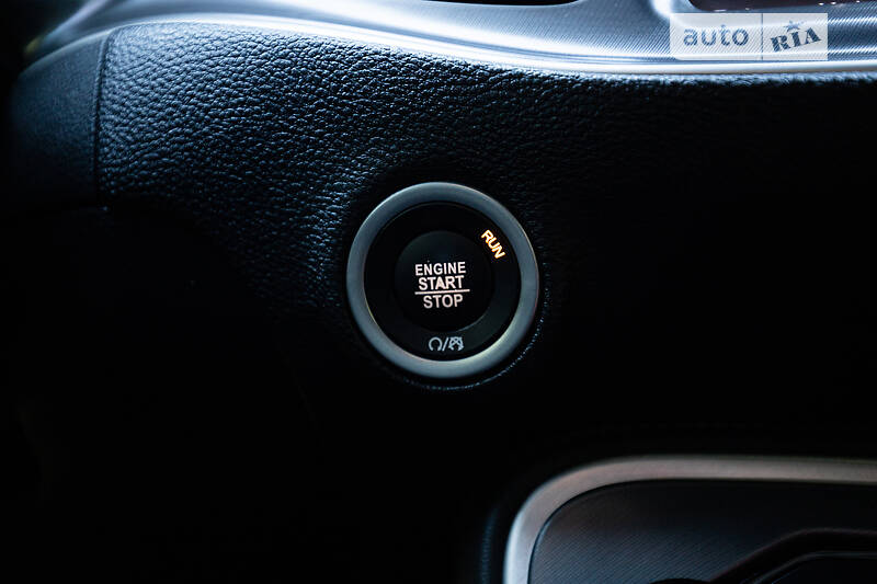 Купе Dodge Challenger 2018 в Киеве фото 72 Купе Dodge Challenger 2018 в Киеве