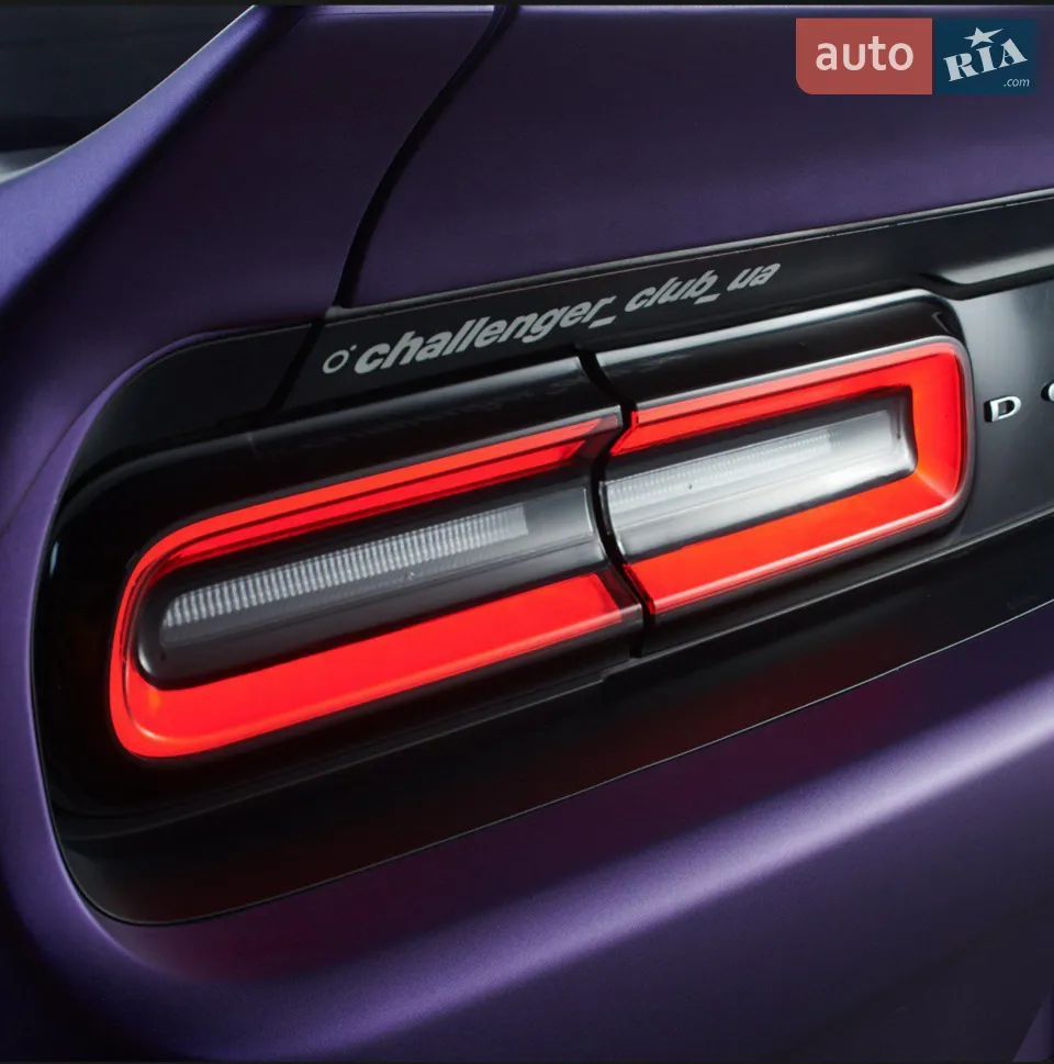 2018 Dodge Challenger - мініатюра 12