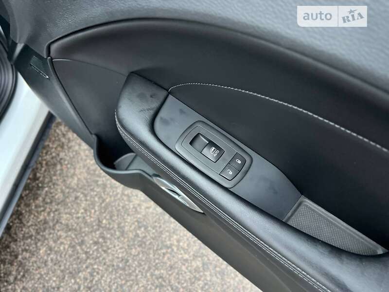 Купе Dodge Challenger 2018 в Запорожье