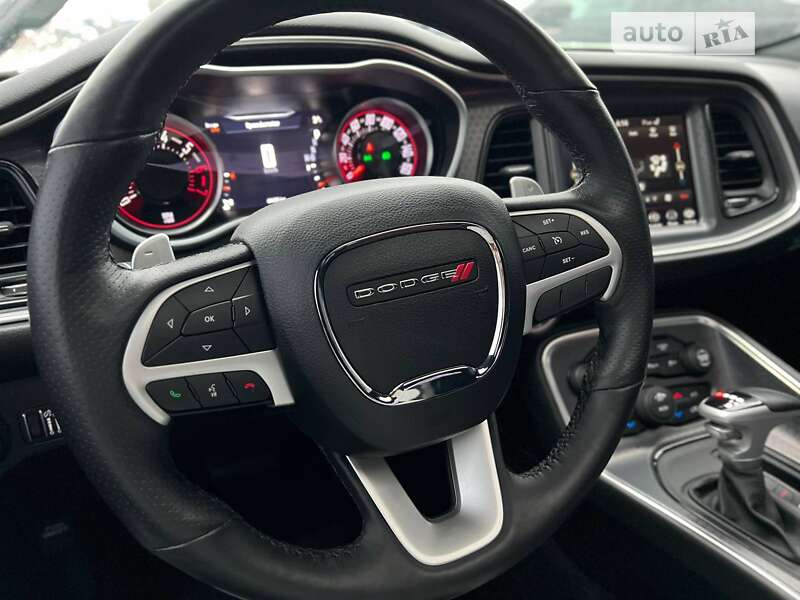 Купе Dodge Challenger 2018 в Запорожье