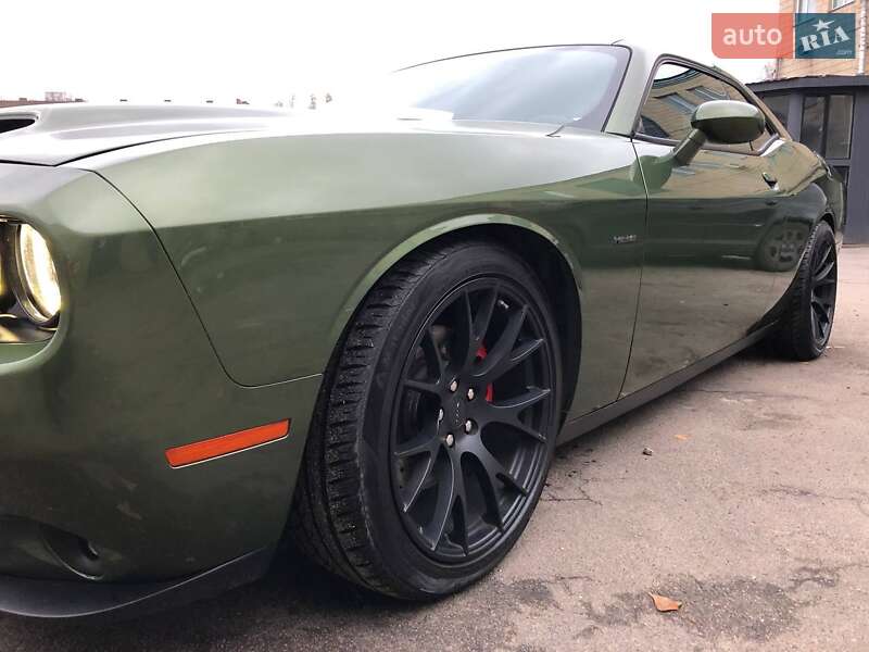 Купе Dodge Challenger 2017 в Києві фото 2 Купе Dodge Challenger 2017 в Києві
