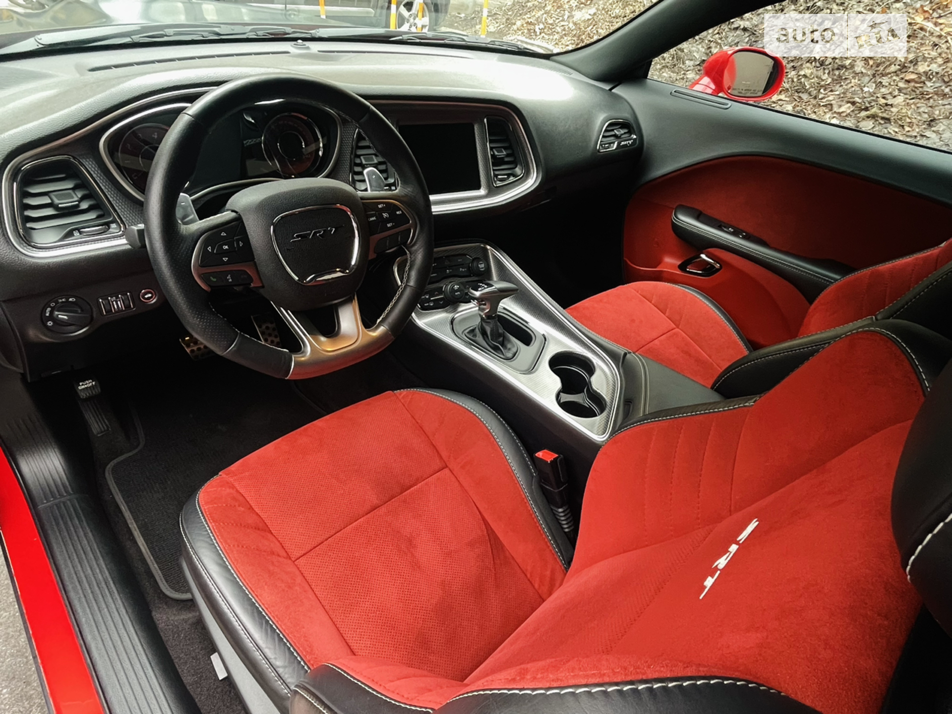 2016 Dodge Challenger - мініатюра 21