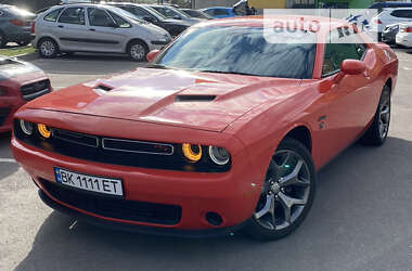 Купе Dodge Challenger 2016 в Ровно