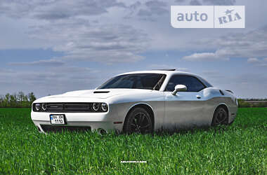 Купе Dodge Challenger 2017 в Кропивницькому