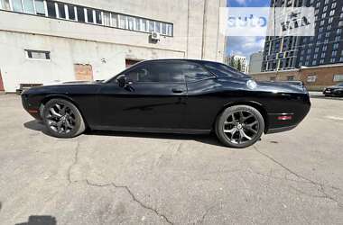 Купе Dodge Challenger 2018 в Києві