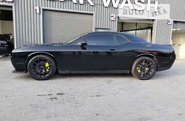 Купе Dodge Challenger 2016 в Киеве