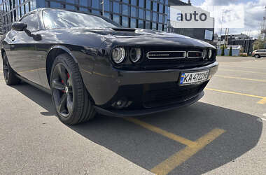 Купе Dodge Challenger 2017 в Києві