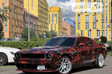 Купе Dodge Challenger 2016 в Киеве