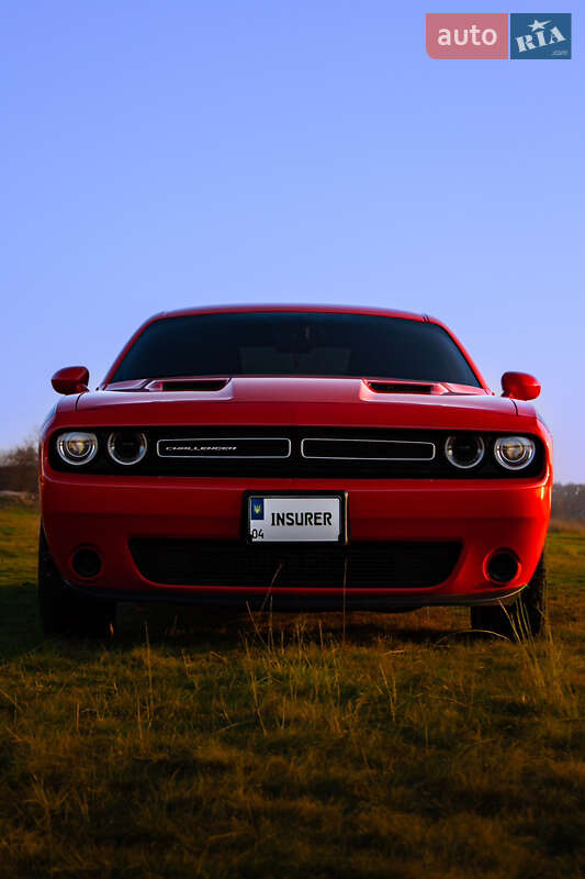 Купе Dodge Challenger 2016 в Кривом Роге фото 2 Купе Dodge Challenger 2016 в Кривом Роге