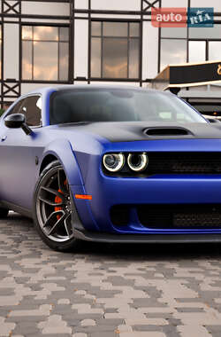 Купе Dodge Challenger 2019 в 