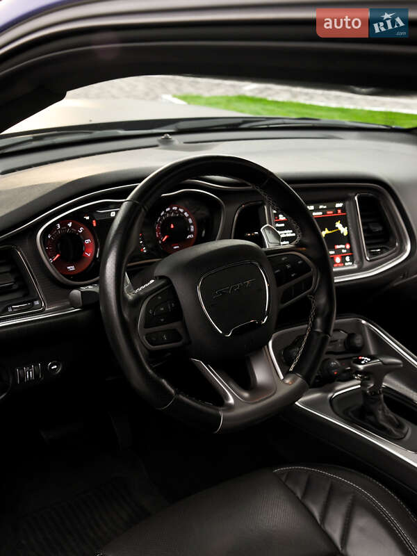 Купе Dodge Challenger 2019 в Киеве