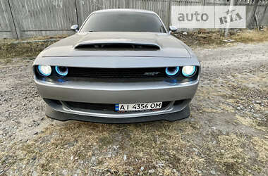 Купе Dodge Challenger 2016 в Києві