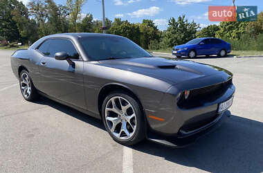 Купе Dodge Challenger 2016 в Дніпрі