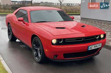 Купе Dodge Challenger 2015 в Днепре