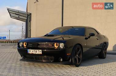 Купе Dodge Challenger 2020 в Львові