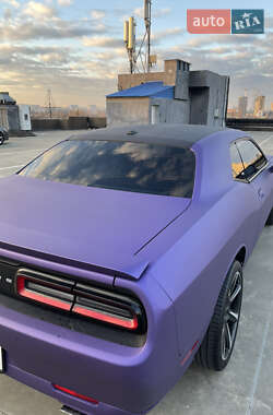 Купе Dodge Challenger 2017 в Киеве