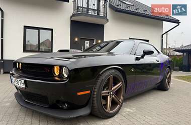 Купе Dodge Challenger 2020 в Львові