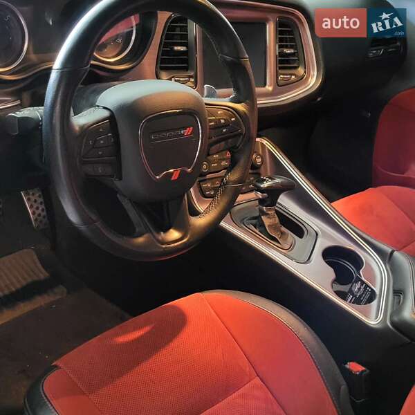 Купе Dodge Challenger 2018 в Киеве