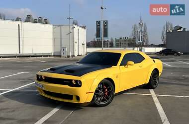 Купе Dodge Challenger 2017 в Києві