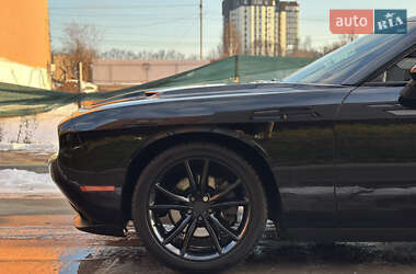 Купе Dodge Challenger 2016 в Киеве