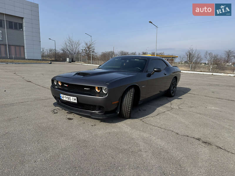 Купе Dodge Challenger 2019 в Запорожье