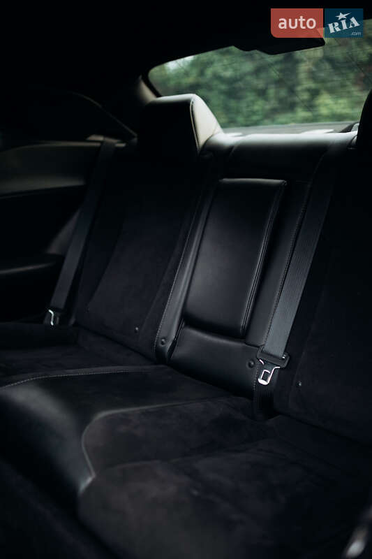 Купе Dodge Challenger 2018 в Киеве фото 11 Купе Dodge Challenger 2018 в Киеве