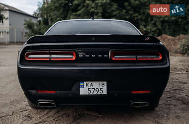 Купе Dodge Challenger 2018 в Києві