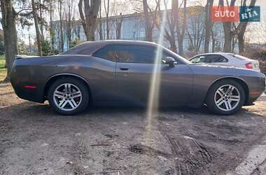 Купе Dodge Challenger 2015 в 