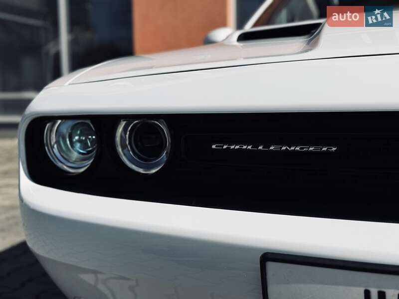 Купе Dodge Challenger 2018 в Одессе фото 10 Купе Dodge Challenger 2018 в Одессе