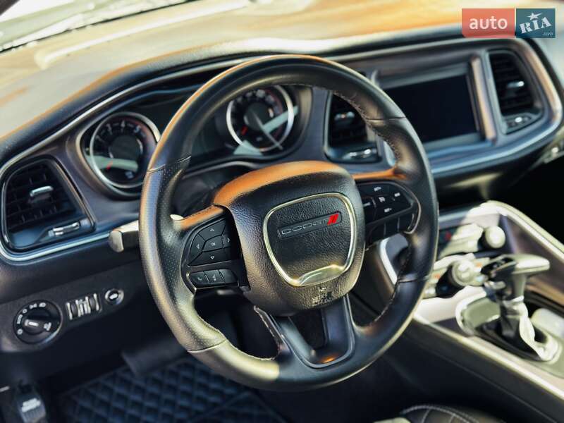 Купе Dodge Challenger 2018 в Одессе фото 25 Купе Dodge Challenger 2018 в Одессе