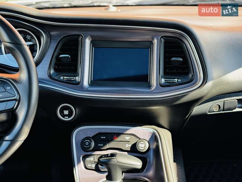 Купе Dodge Challenger 2018 в Одессе фото 34 Купе Dodge Challenger 2018 в Одессе