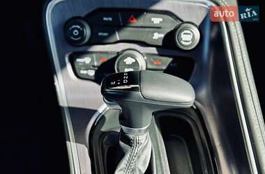 Купе Dodge Challenger 2018 в 