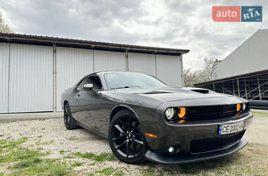 Купе Dodge Challenger 2021 в 