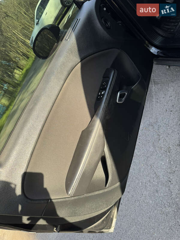 Купе Dodge Challenger 2018 в Кременчуге