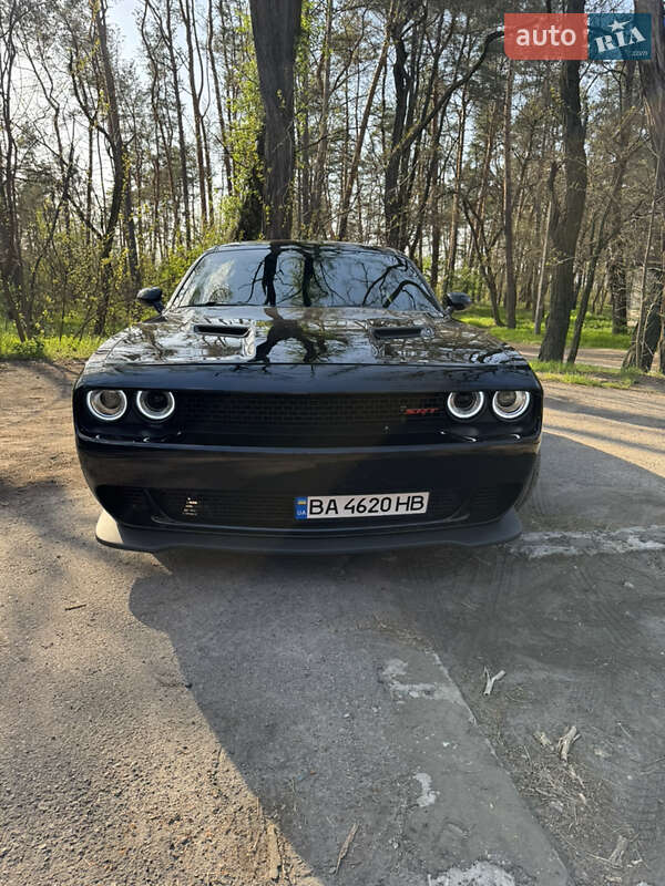 Купе Dodge Challenger 2018 в Кременчуге