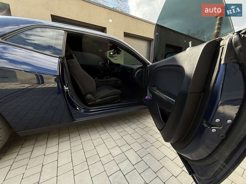 Купе Dodge Challenger 2016 в Каменец-Подольском фото 59 Купе Dodge Challenger 2016 в Каменец-Подольском