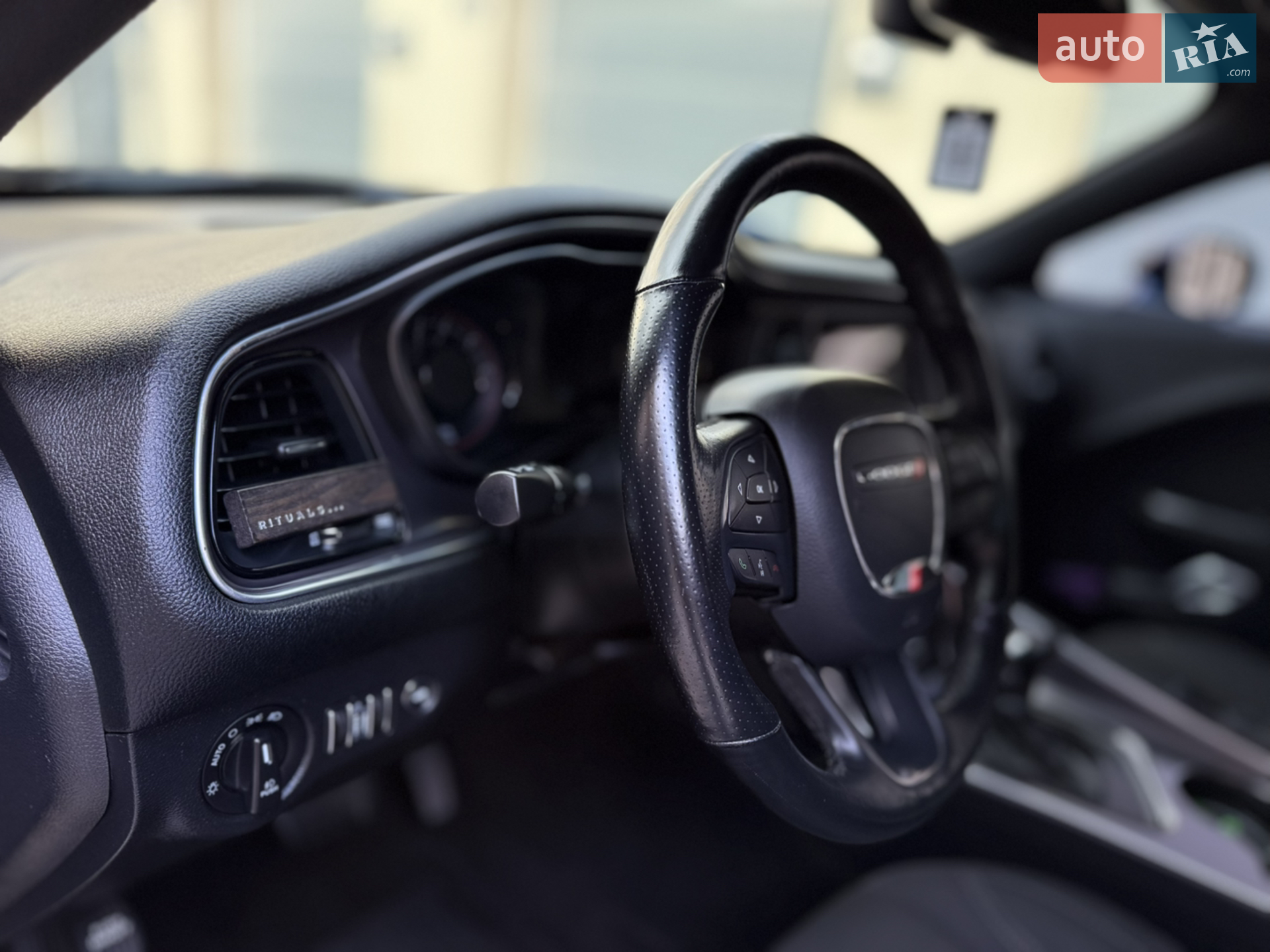 2016 Dodge Challenger - мініатюра 80