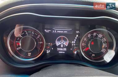 Купе Dodge Challenger 2017 в 