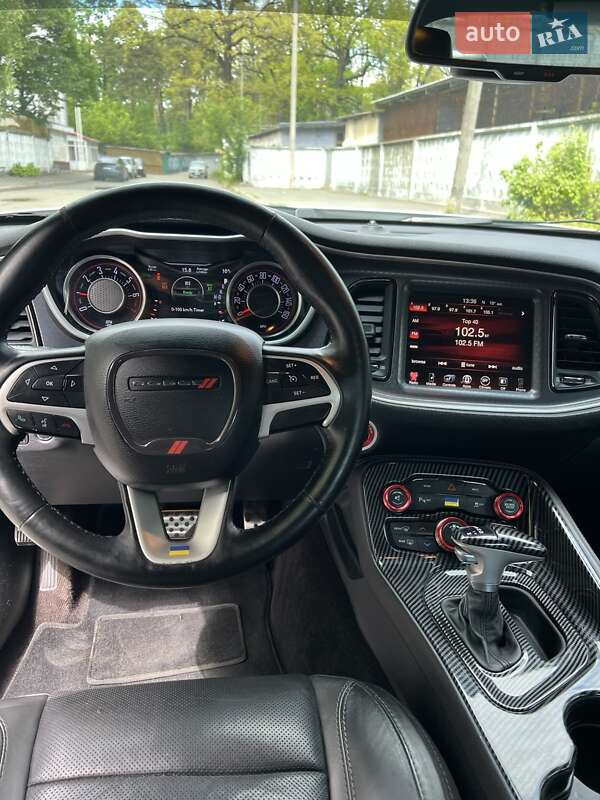 Купе Dodge Challenger 2016 в Киеве
