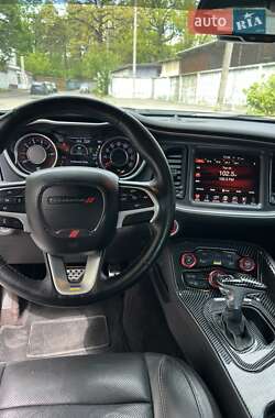 Купе Dodge Challenger 2016 в 