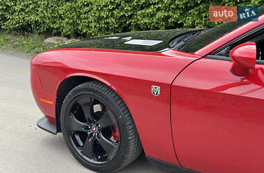 Купе Dodge Challenger 2011 в 