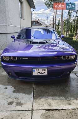 Купе Dodge Challenger 2015 в Богородчанах