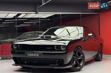 Купе Dodge Challenger 2016 в Києві