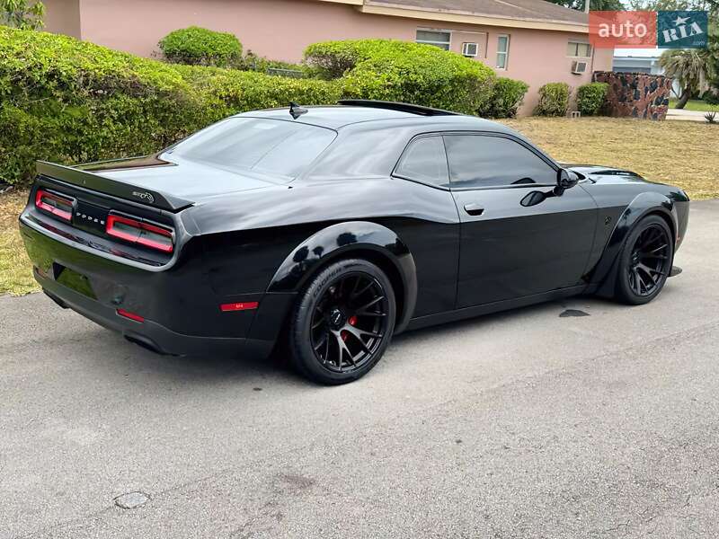 Купе Dodge Challenger 2019 в Тернополе
